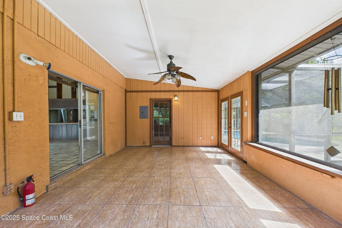 Photo of 3583 James Road