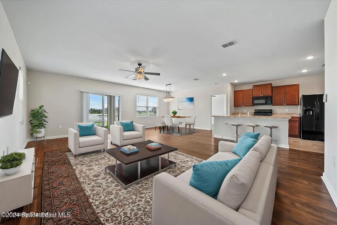 Photo of 260 Sorrento Drive