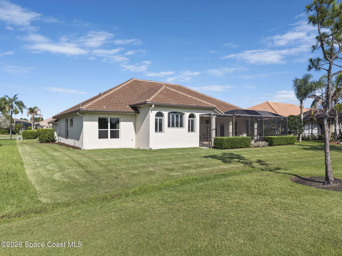 Photo of 692 Nicklaus Drive