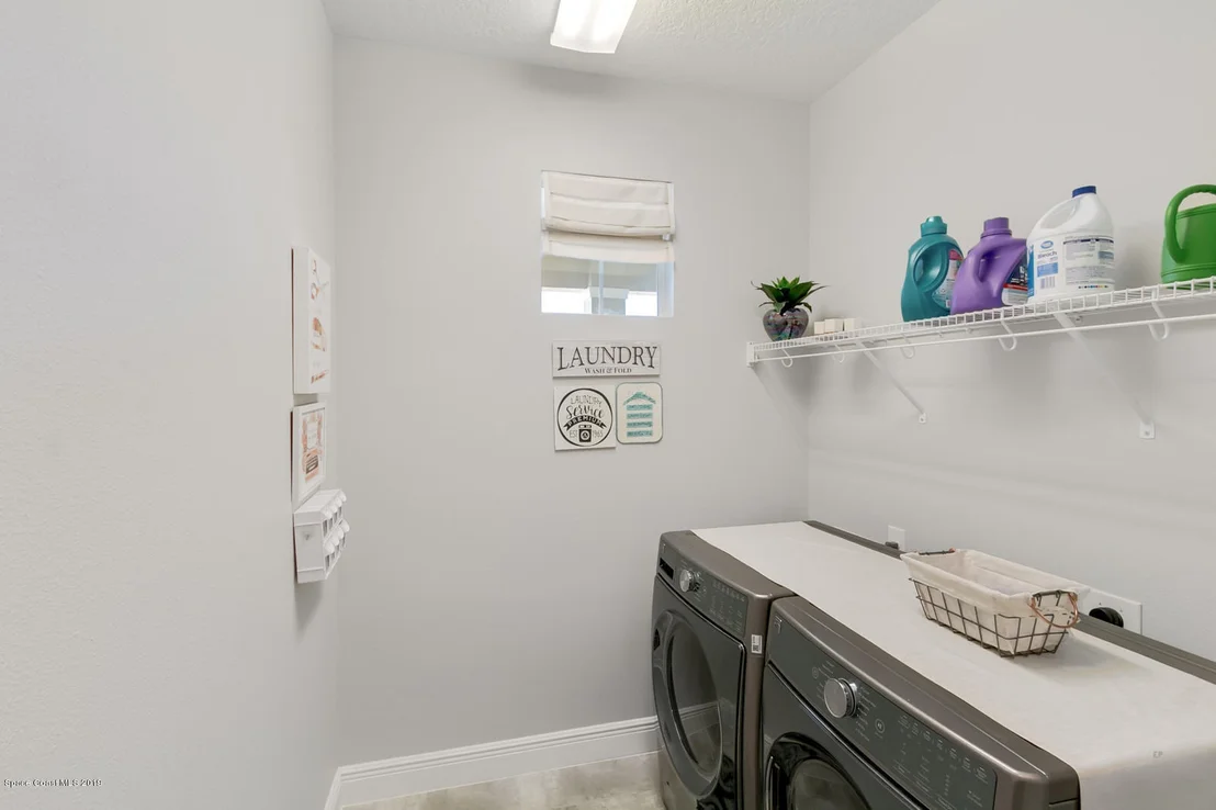 Photo of 2981 Casterton Drive