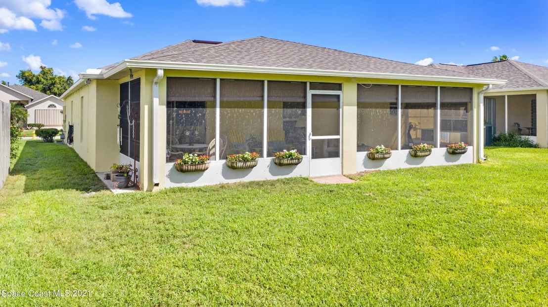 Photo of 2231 Spring Creek Circle NE