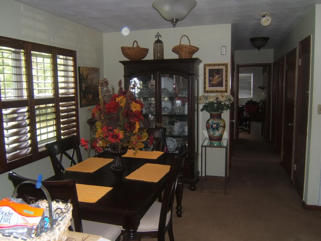 Photo of 2542 Palmetto Drive