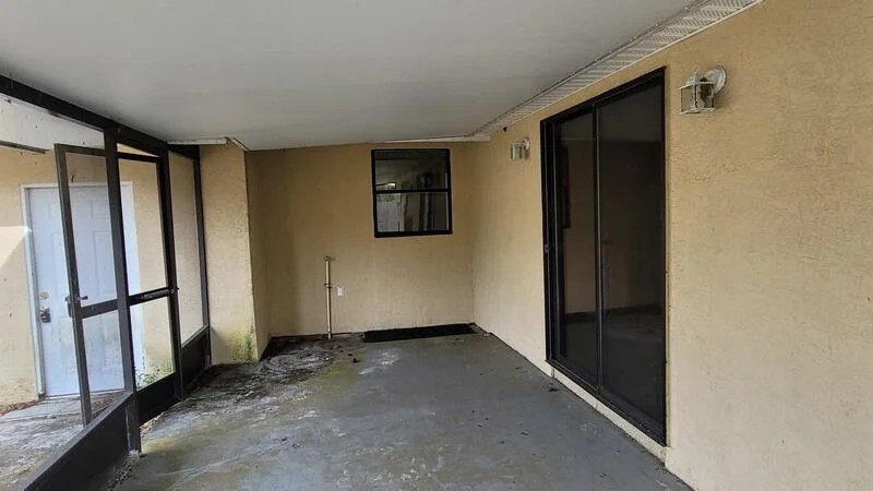 Photo of 6010 Apple Avenue