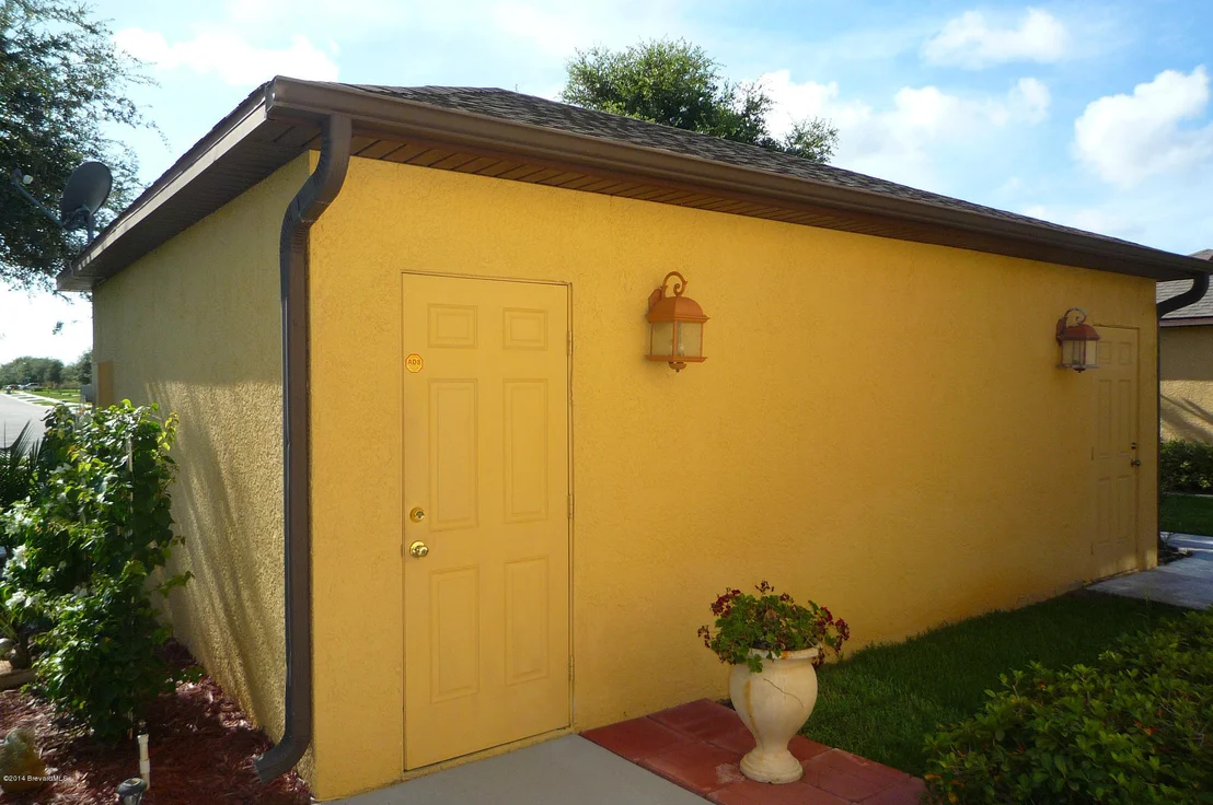 Photo of Unit 104 at 910 Luminary Circle