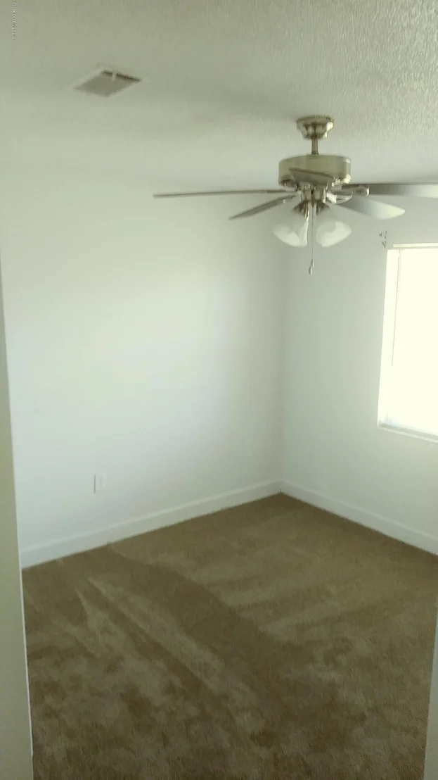 Photo of 1032 Sycamore Drive