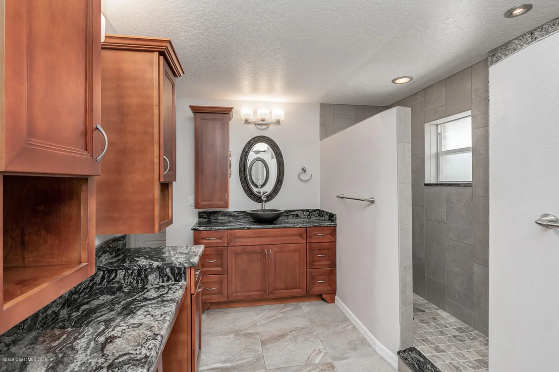 Photo of 2240 Pine Meadow Avenue