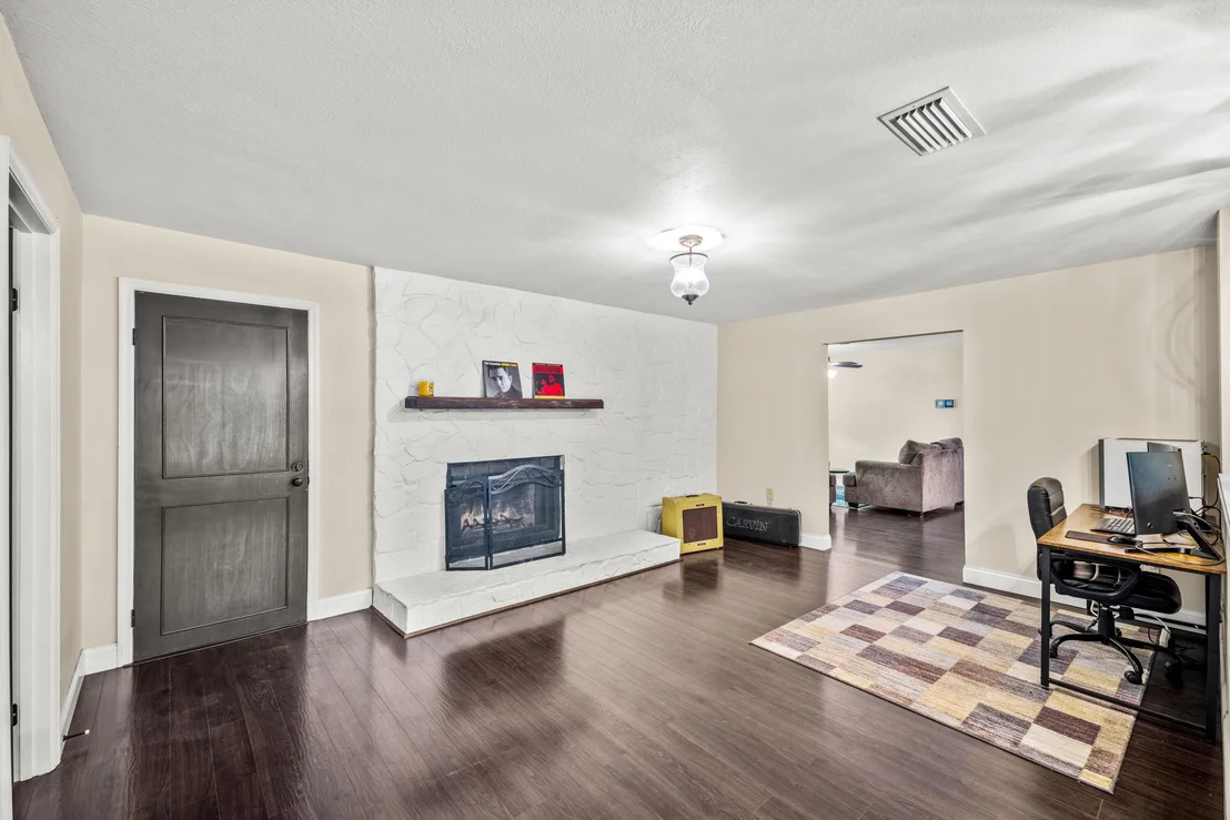 Photo of 3080 Lett Lane