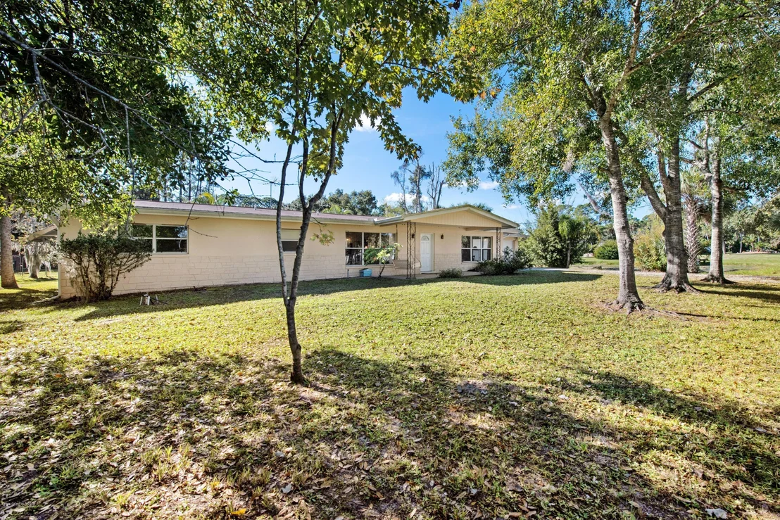 Photo of 2945 Sunset Road