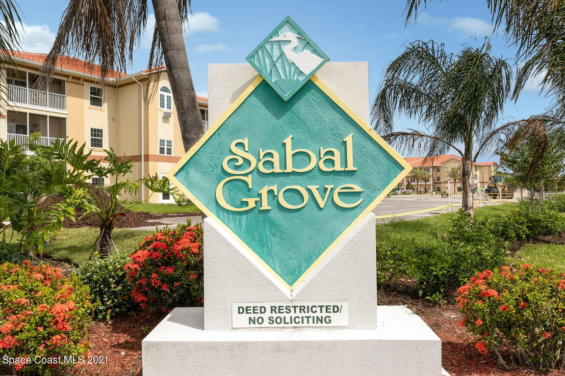 Photo of 1011 Sabal Grove Drive