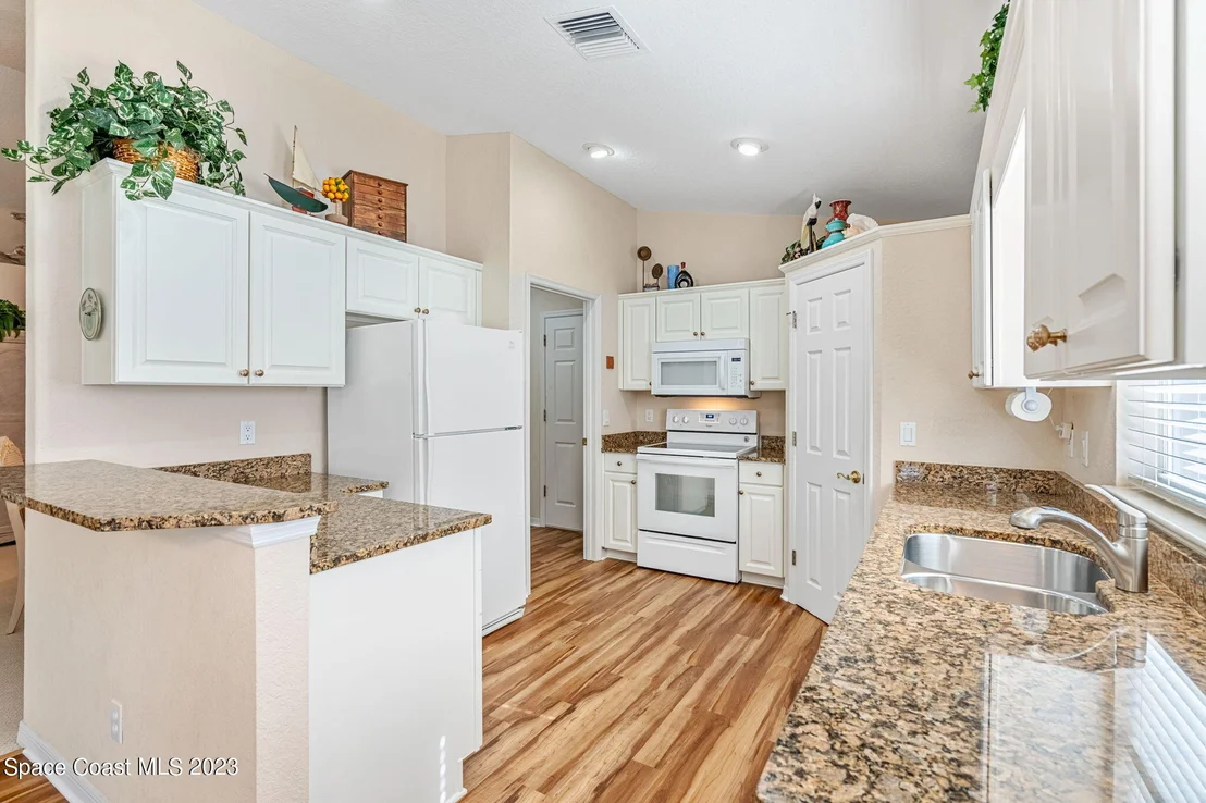 Photo of 5562 Beach Elder Way