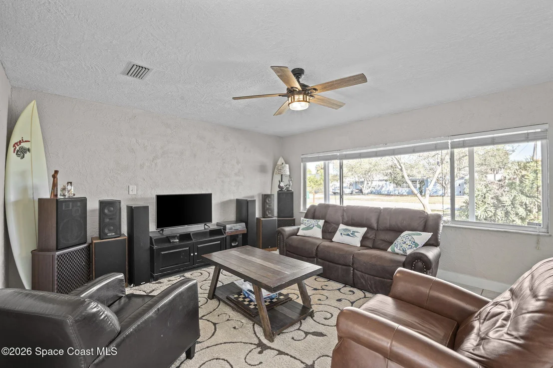 Photo of 736 Ballard Drive
