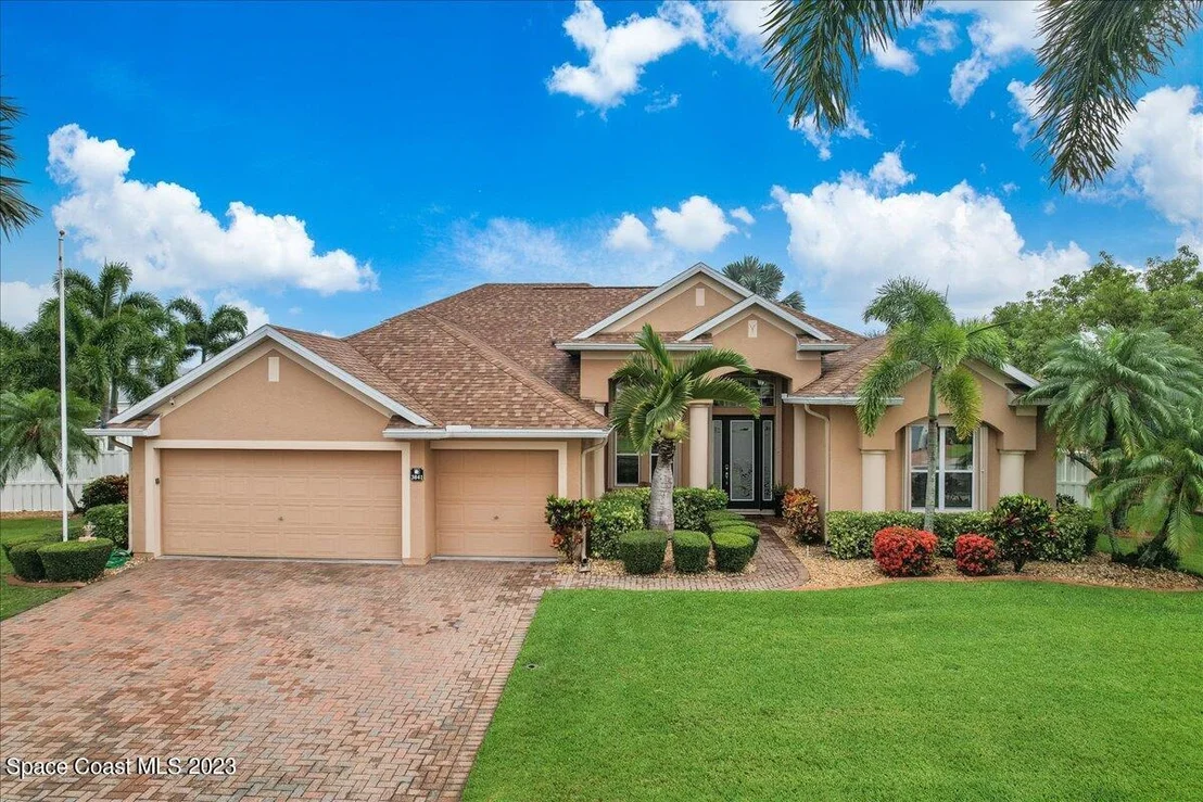Photo of 3841 Chardonnay Drive