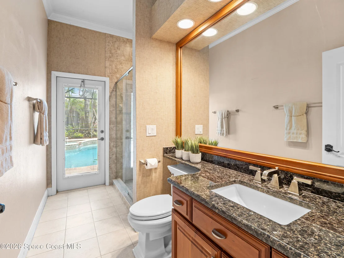 Photo of 992 Balmoral Way