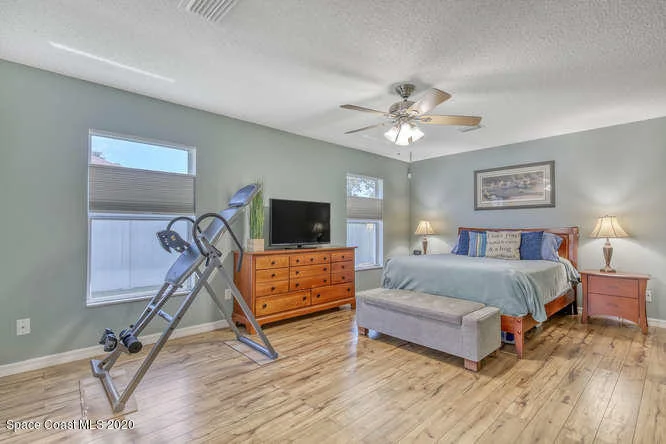 Photo of 1089 Kingfisher Way