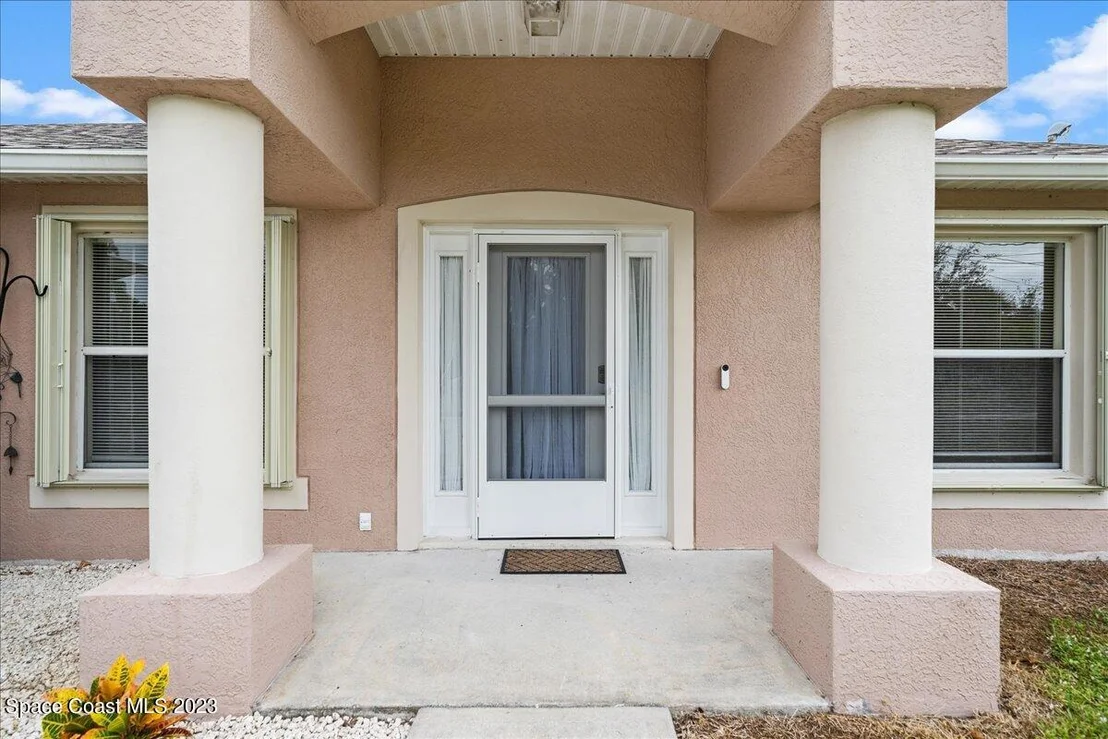 Photo of 545 Arabella Lane