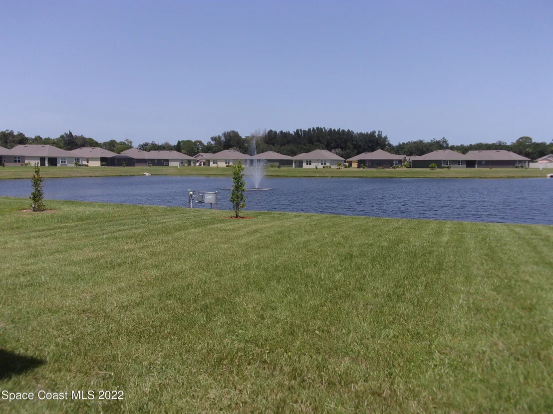 Photo of 735 Sorrento Drive