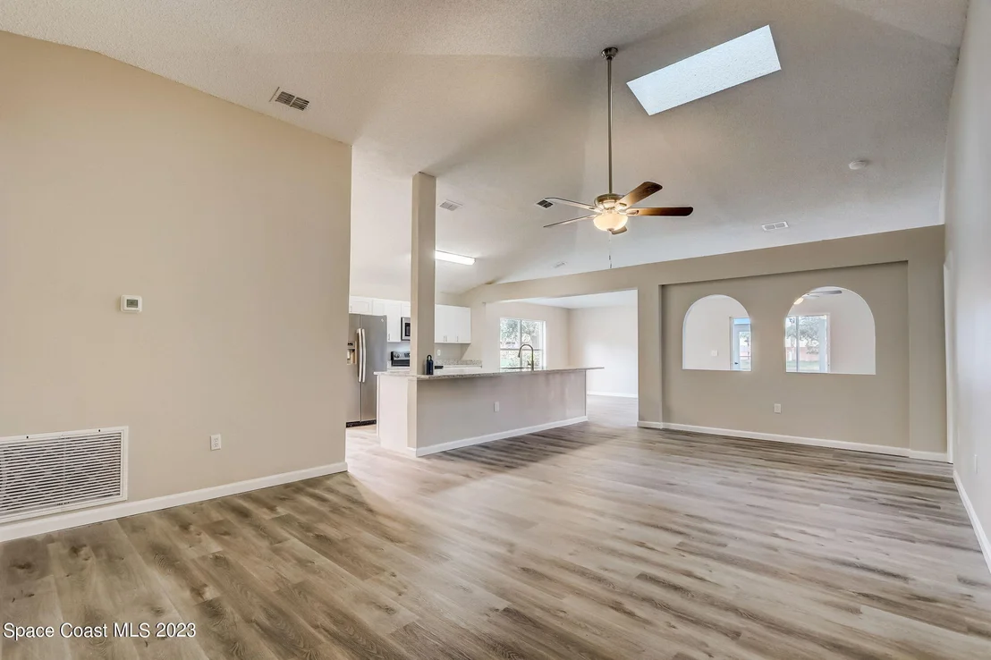 Photo of 520 Wickham Lakes Drive