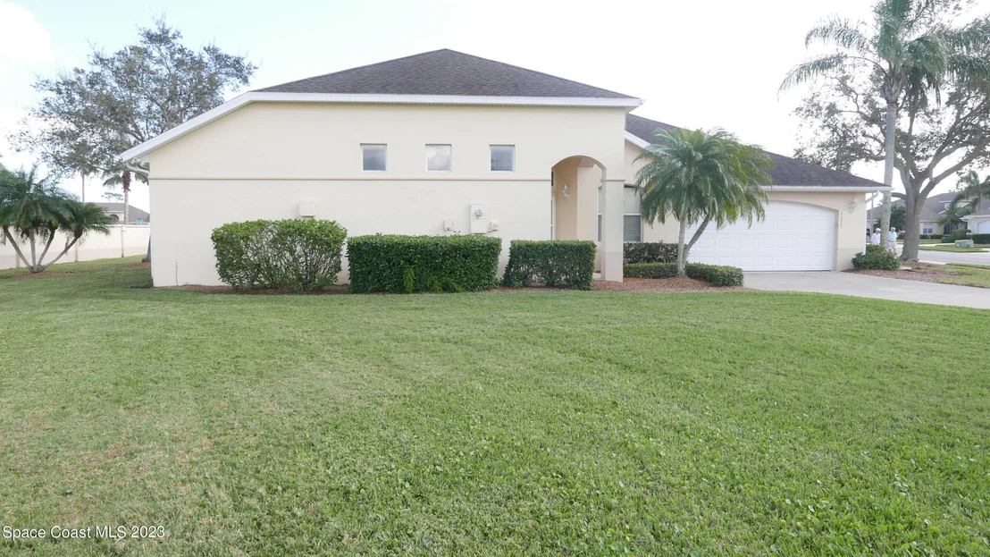 Photo of 4825 Bren Court