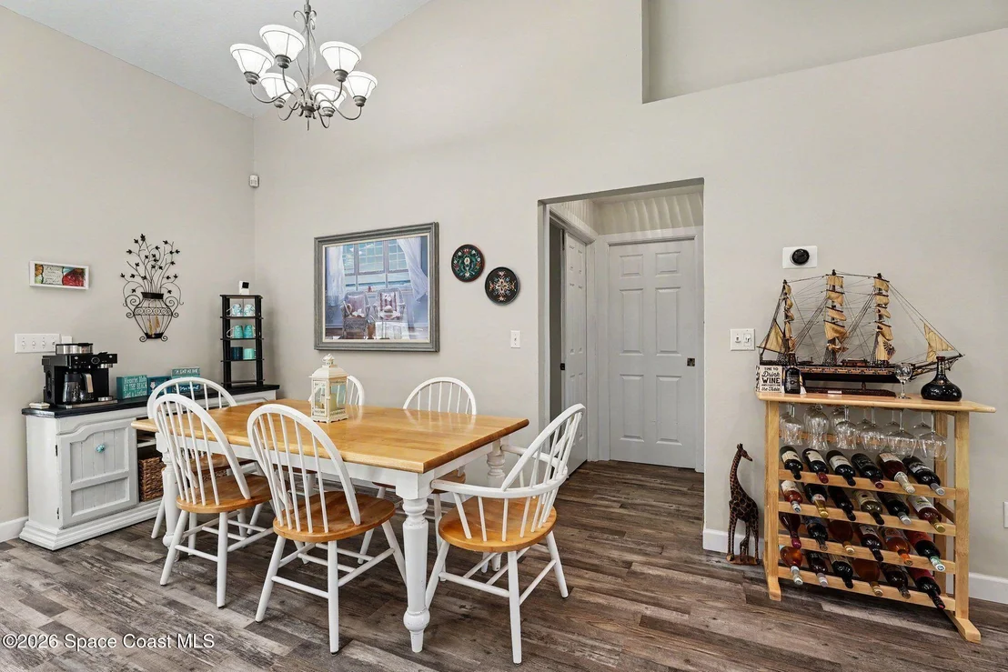 Photo of 5685 Beaverbrook Street