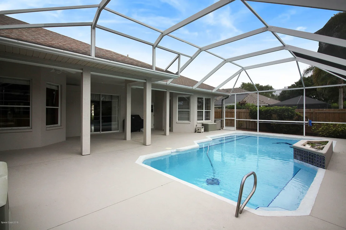 Photo of 5675 Sheffield Place