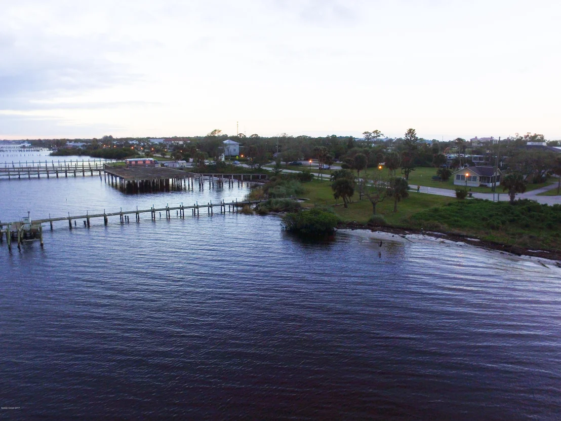 Photo of 1690 Indian River Drive