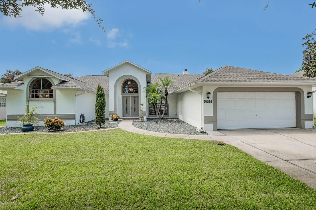 Photo of 5058 Alamanda Drive