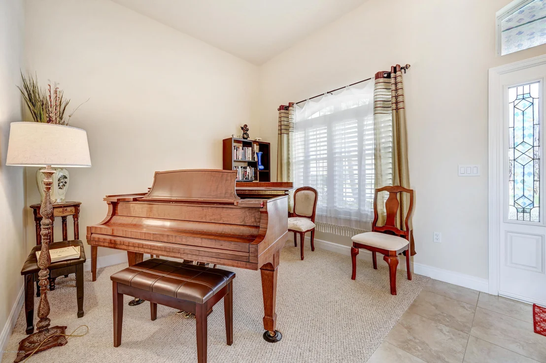 Photo of 1333 Tralee Bay Avenue