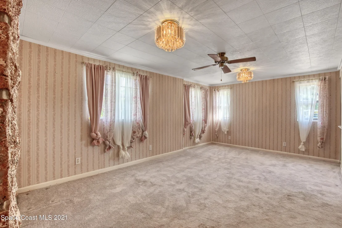 Photo of 620 Wisteria Drive