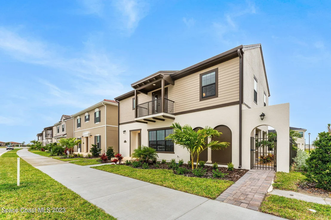 Photo of 2444 Addison Drive