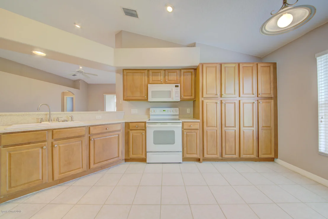 Photo of 903 Rosalind Place