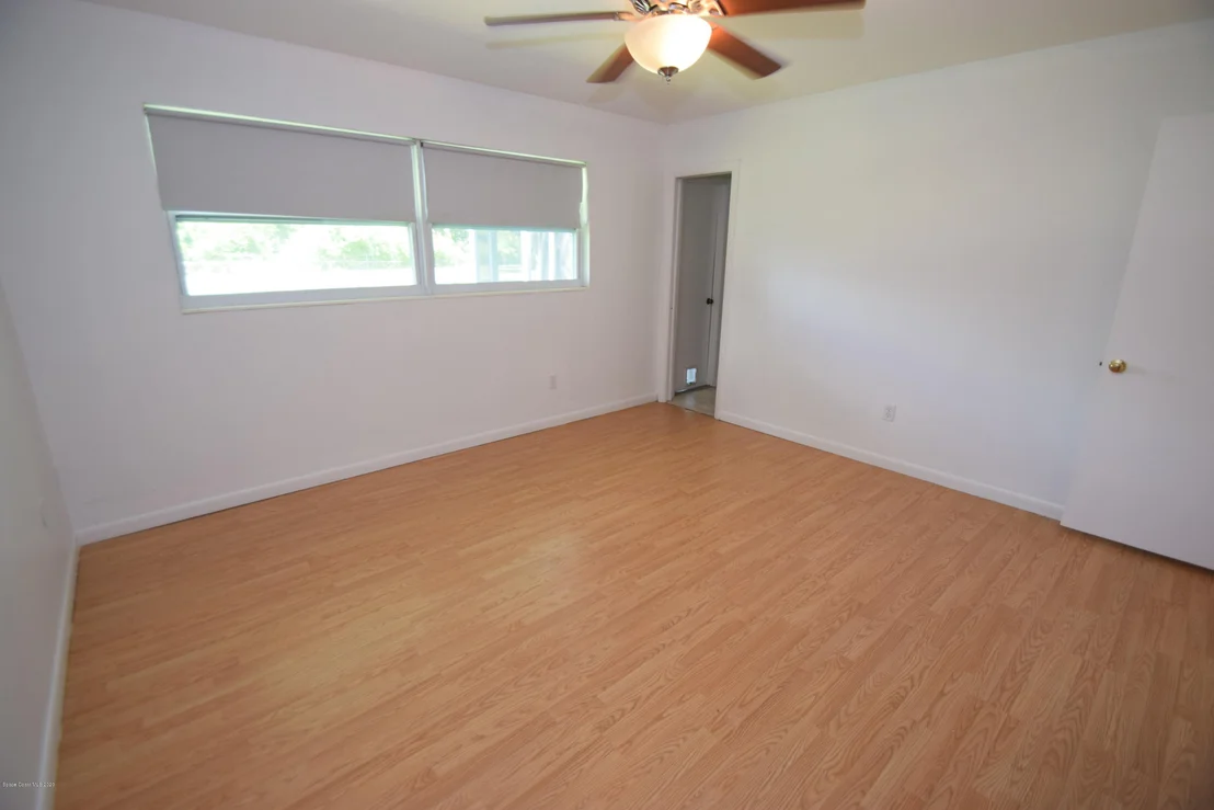 Photo of 820 Hampton Drive NE