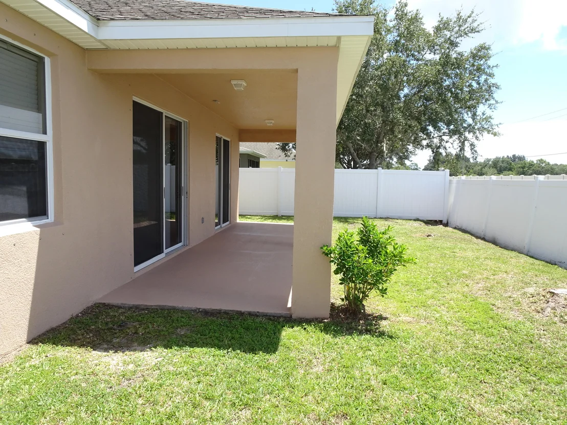 Photo of 2270 Bridgeport Circle
