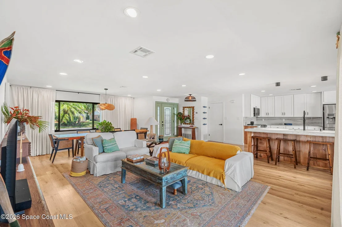 Photo of 17 Riverview Lane