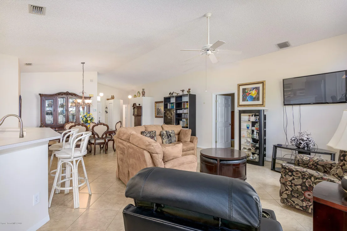 Photo of 8644 Eola Court