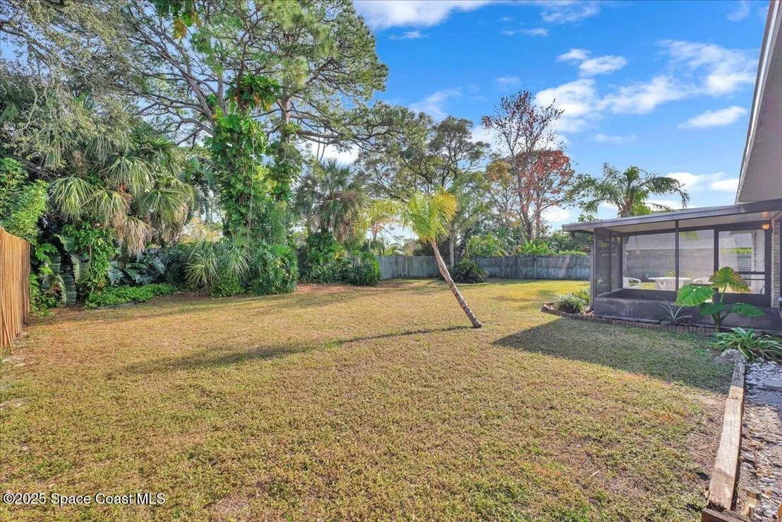 Photo of 5453 Holden Road