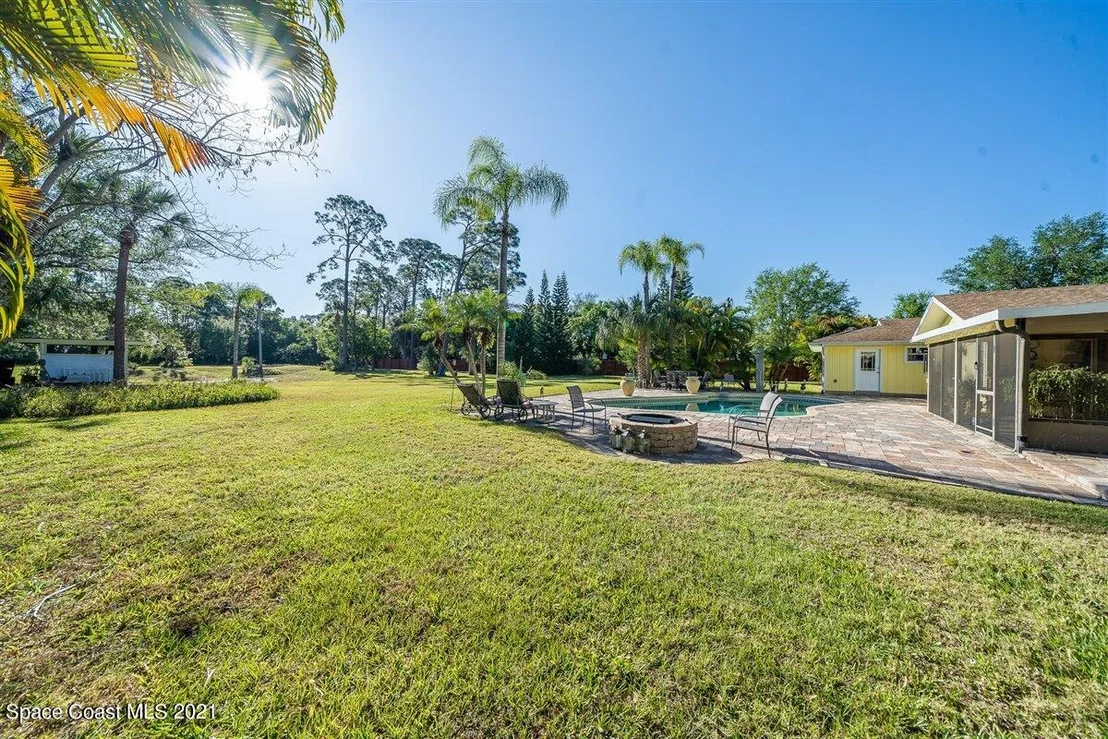 Photo of 270 Campbell Drive