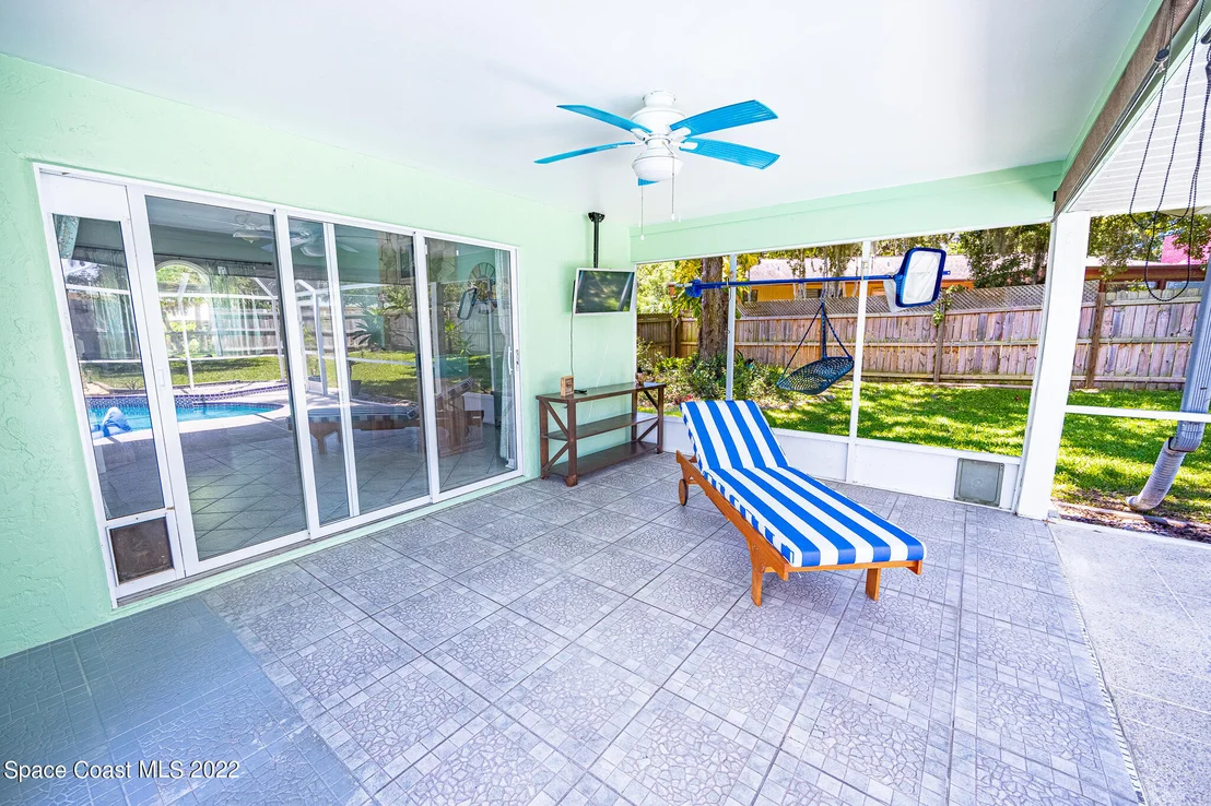 Photo of 2755 School Drive NE