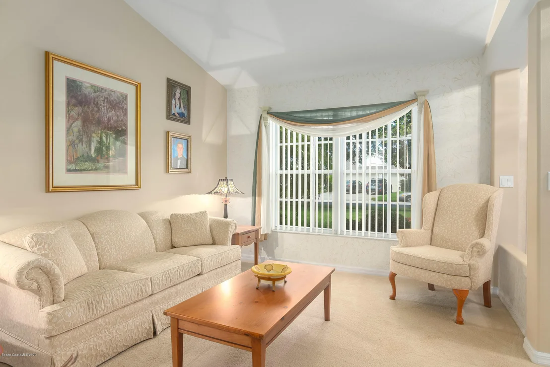 Photo of 5755 Sheffield Place