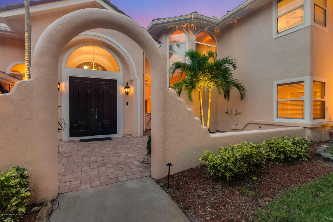 Photo of 845 Sanderling Drive