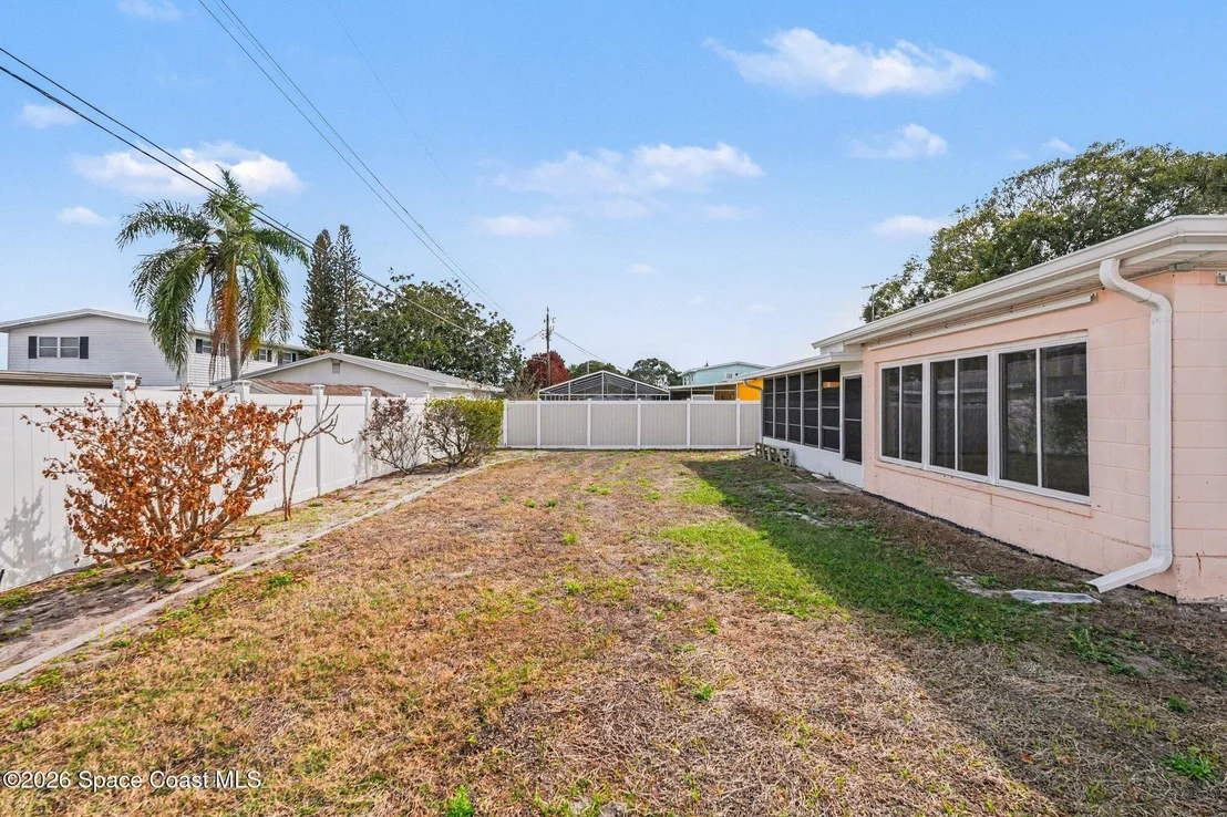 Photo of 1714 Hudson Circle N