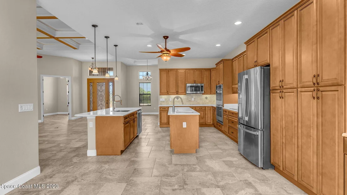Photo of 2372 Westhorpe Drive