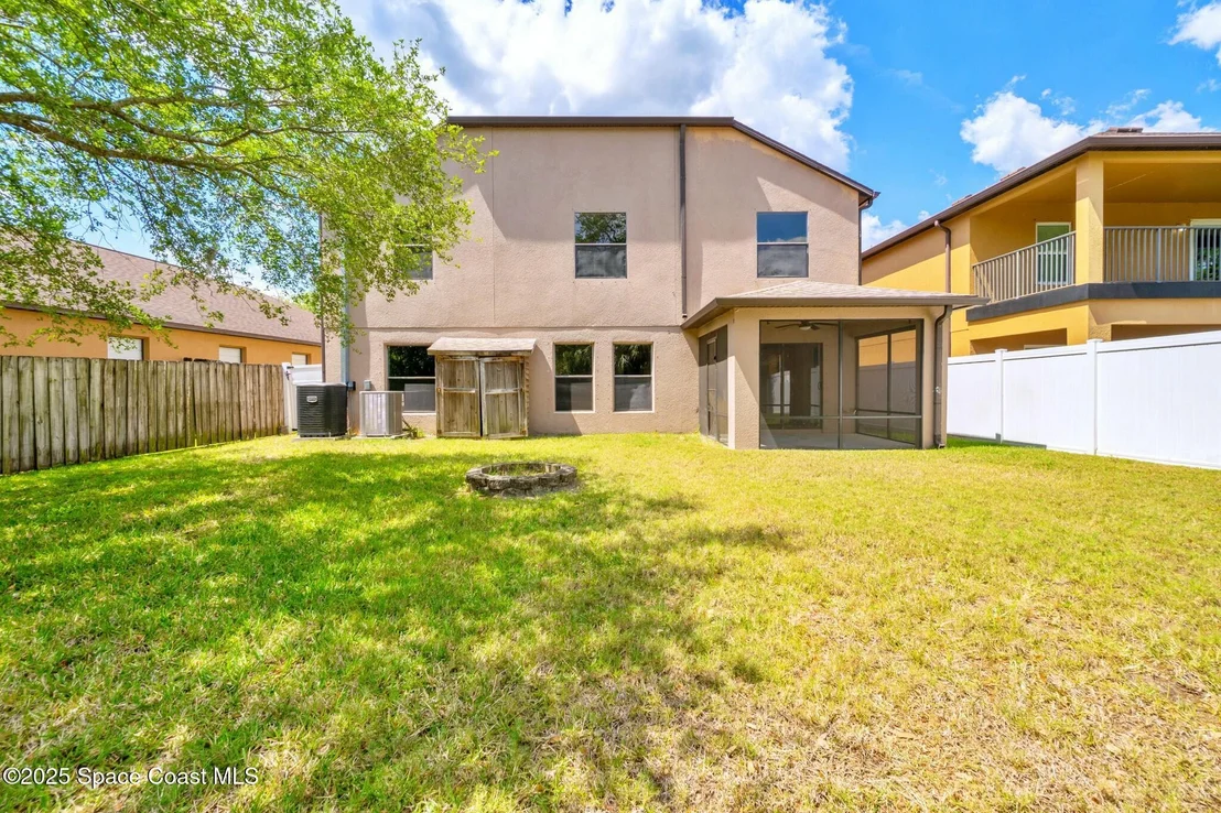 Photo of 404 Dryden Circle