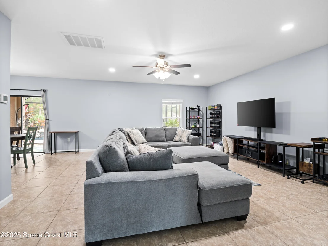 Photo of 850 Fiddleleaf Circle