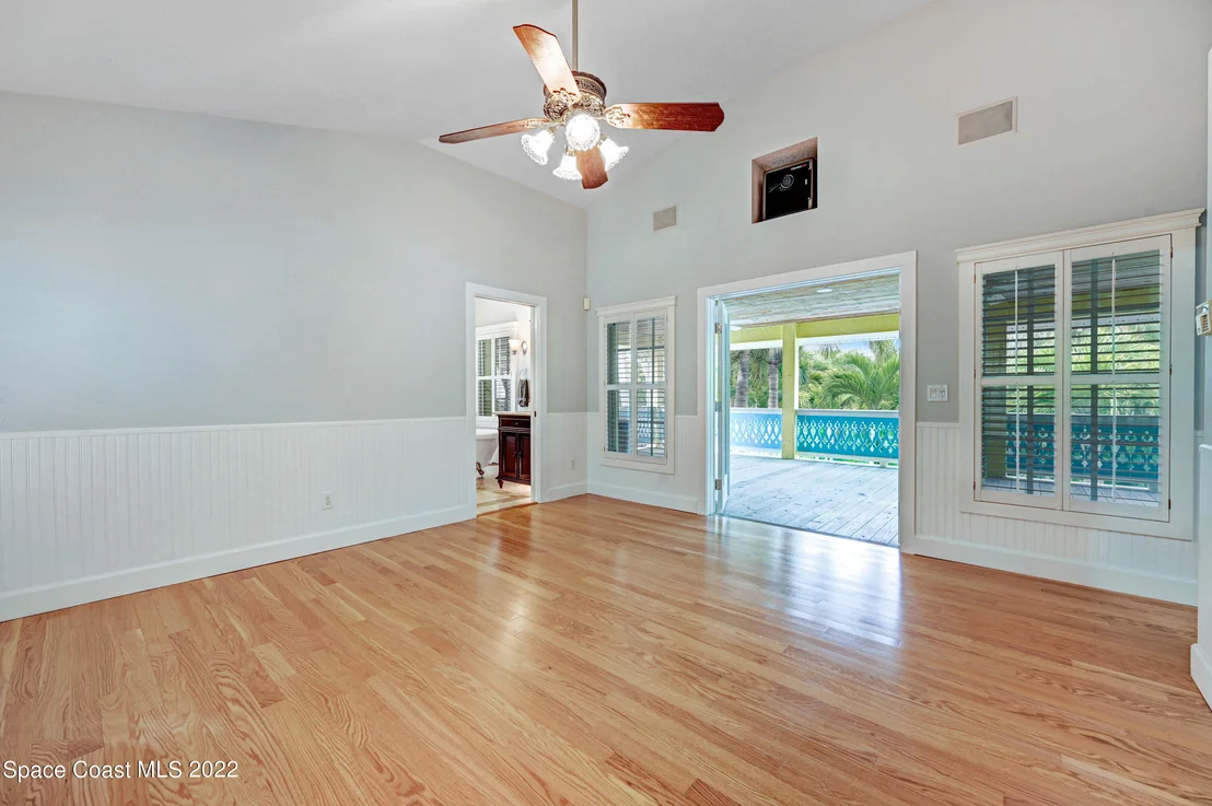 Photo of 155 Bayshore Drive