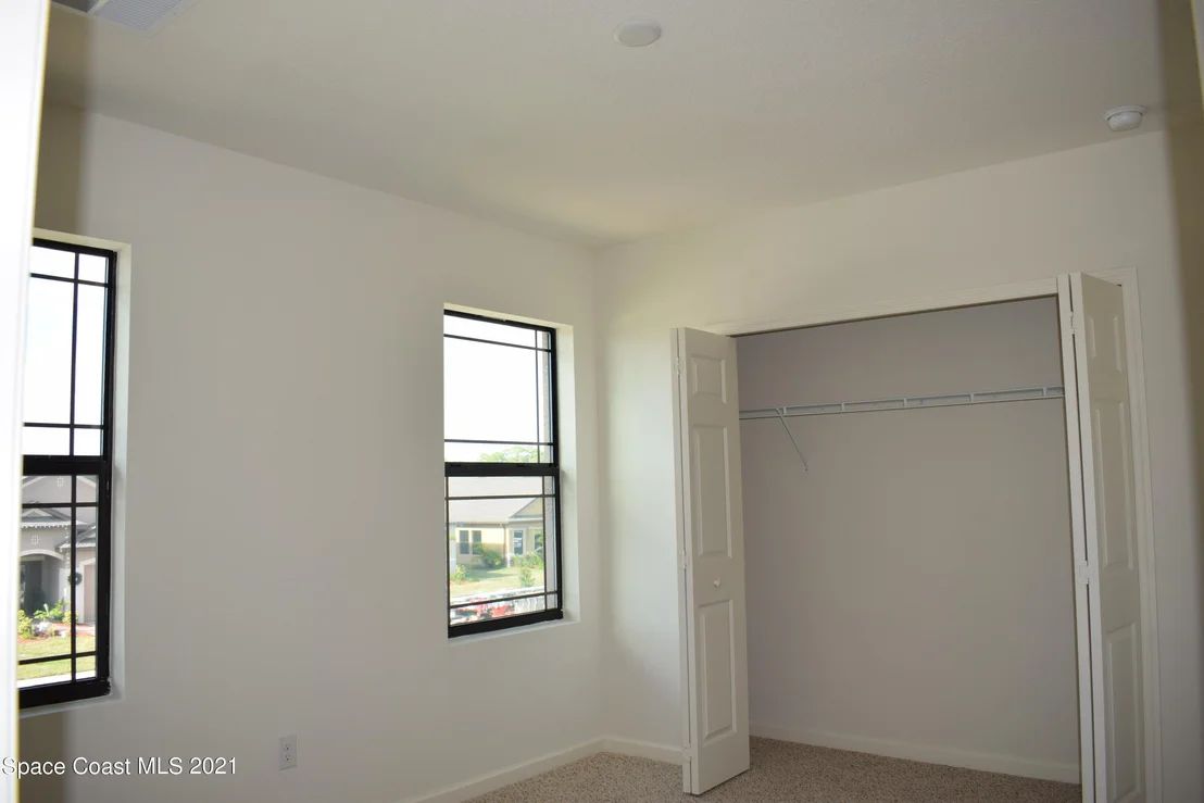 Photo of 319 Wiregrass Avenue
