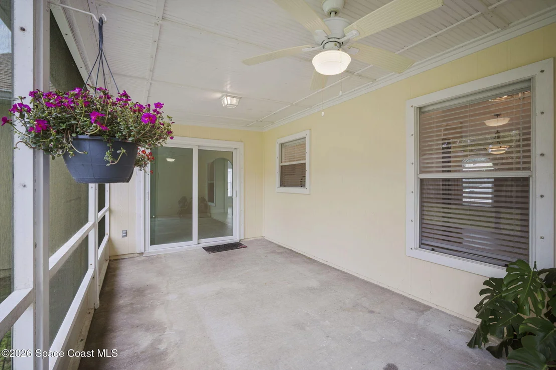 Photo of 2055 Allegheny Circle