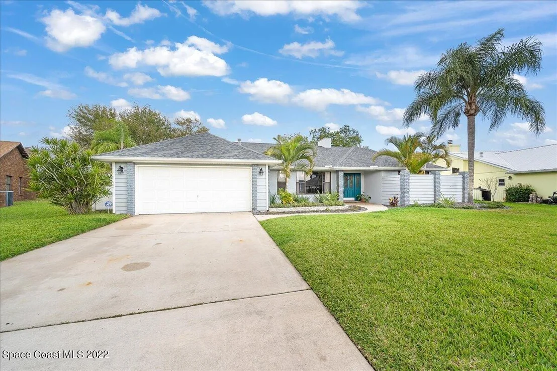 Photo of 1272 Silver Lake Drive