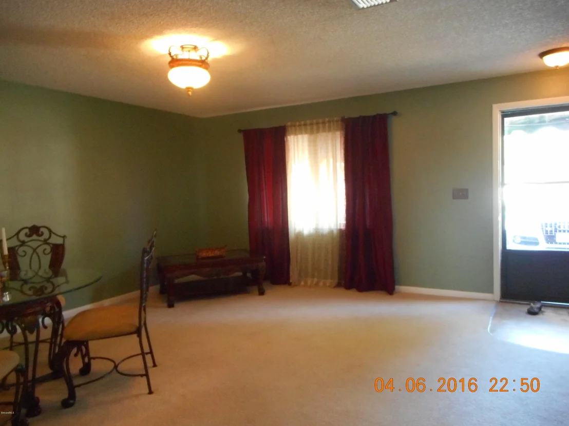 Photo of Unit K41 at 1882 Murrell Road
