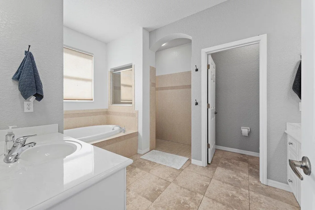 Photo of 4648 Chastain Drive