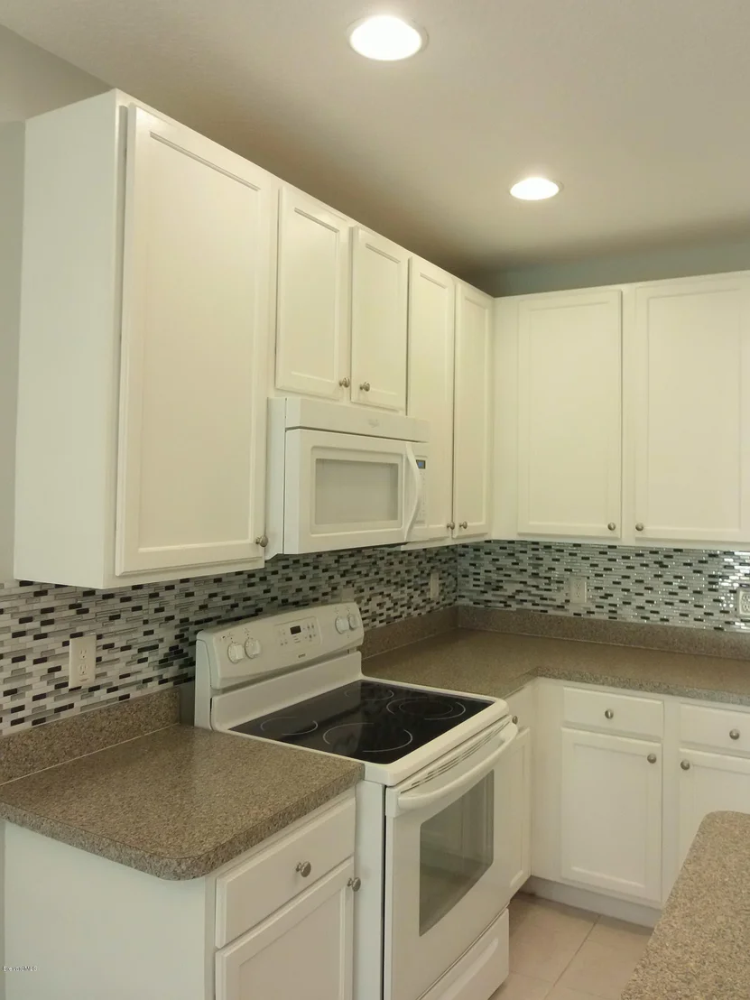 Photo of Unit 102 at 1335 Lara Circle